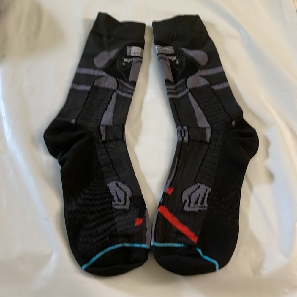 NWOT Star Wars Novelty Character Socks Men's Size 7-10 Buy more and save! - Picture 3 of 3